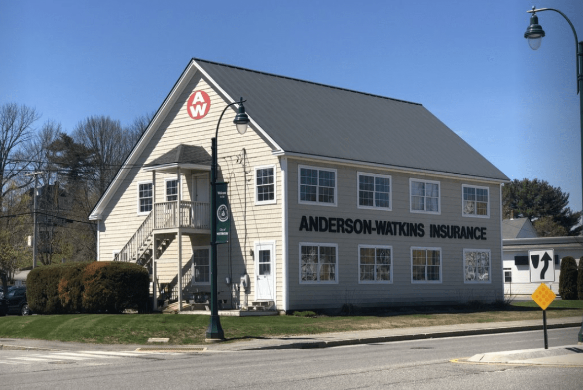 CARDENTE REAL ESTATE REPRESENTS MORRISON CENTER IN PURCHASE OF 31